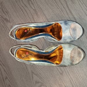 NWOT LuiChiny womens size 9B